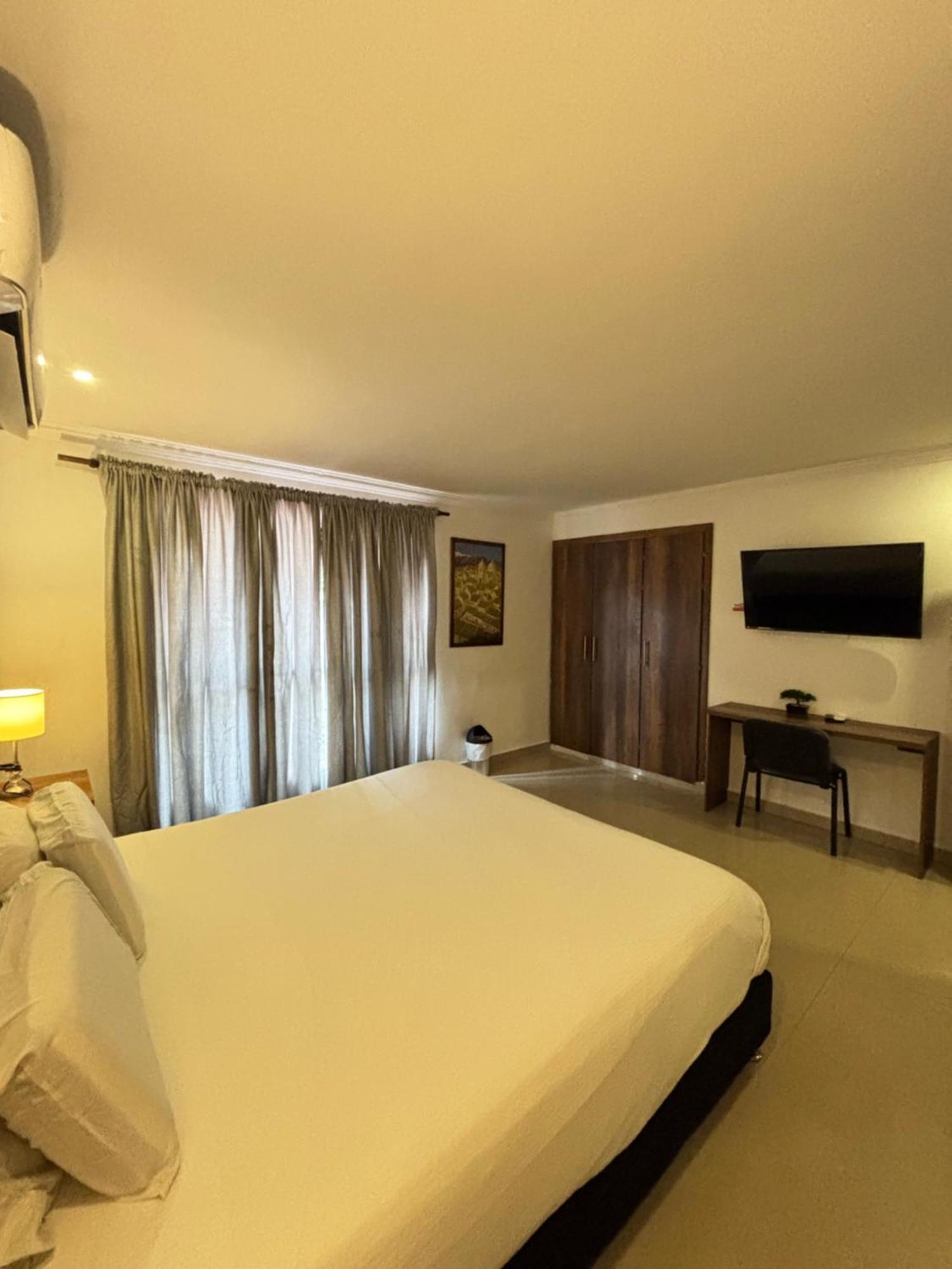 Amoek 3* Cartagena (Kolumbien)