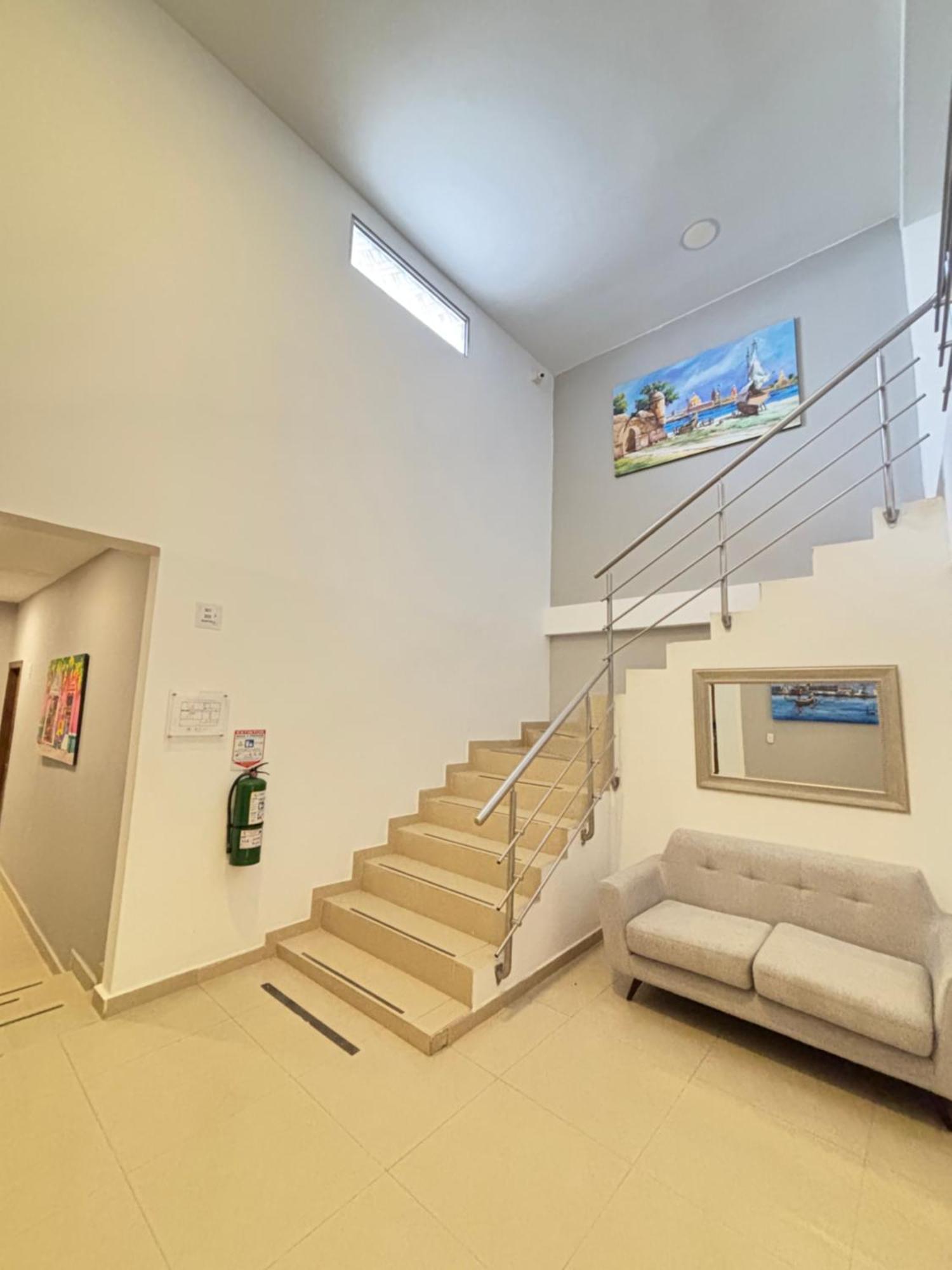 Amoek Hotel 3*